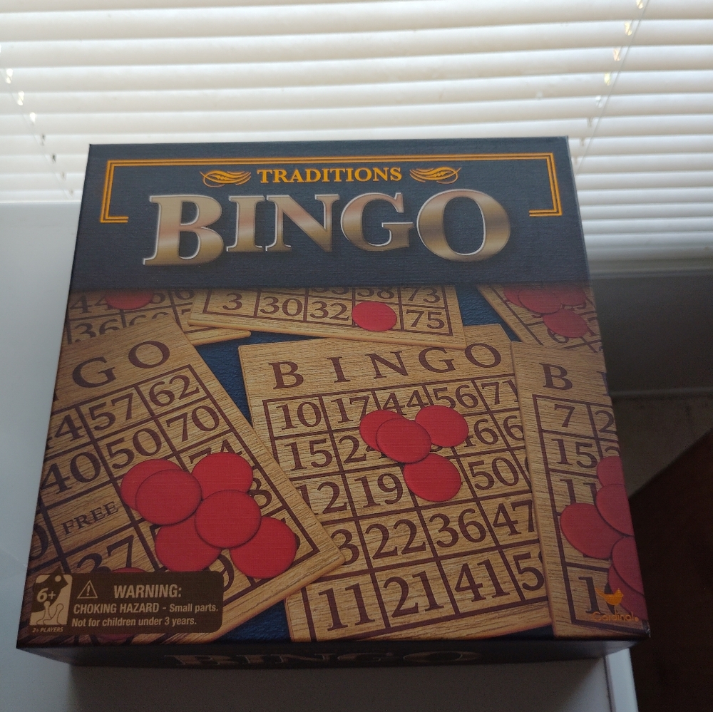Classic Brown and Red Board Game Bingo Set